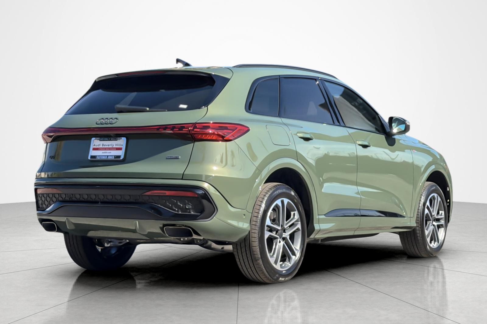 New 2026 District Green Metallic Audi Premium 2.0 TFSI quattro image 6