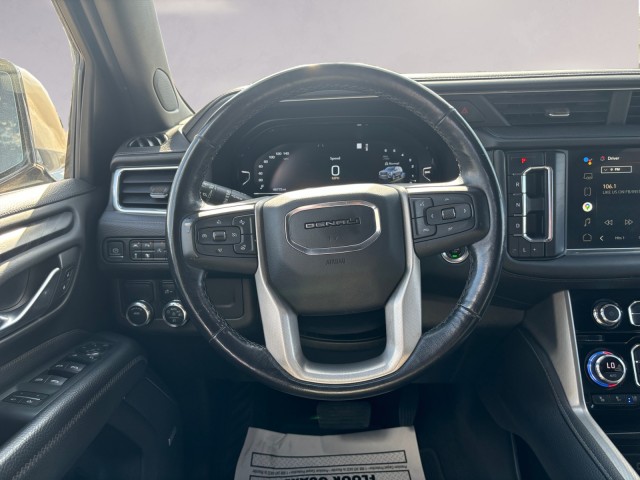 2022 GMC Yukon XL Denali 12