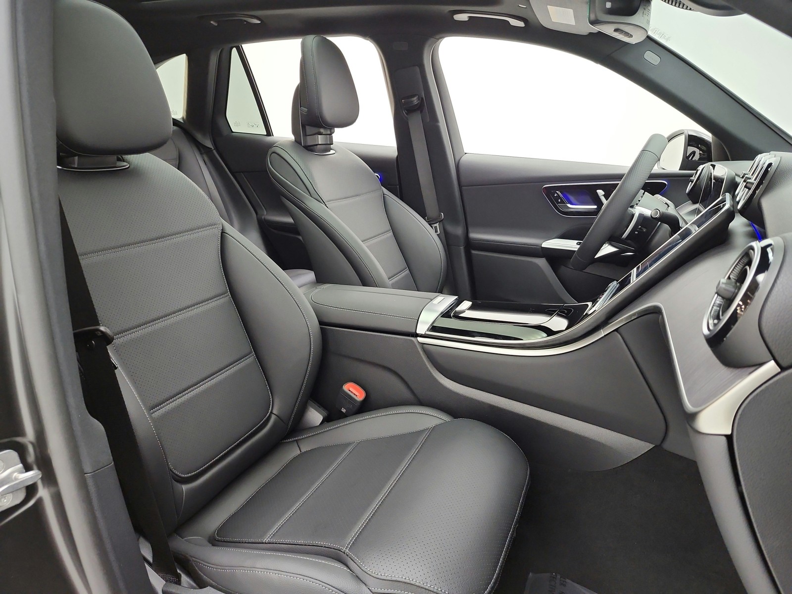 New 2027 MANUFAKTUR Graphite Grey Magno Mercedes-Benz GLC 300 SUV image 14