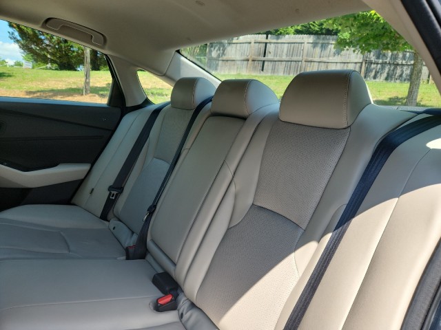 HondaAccord Hybrid37