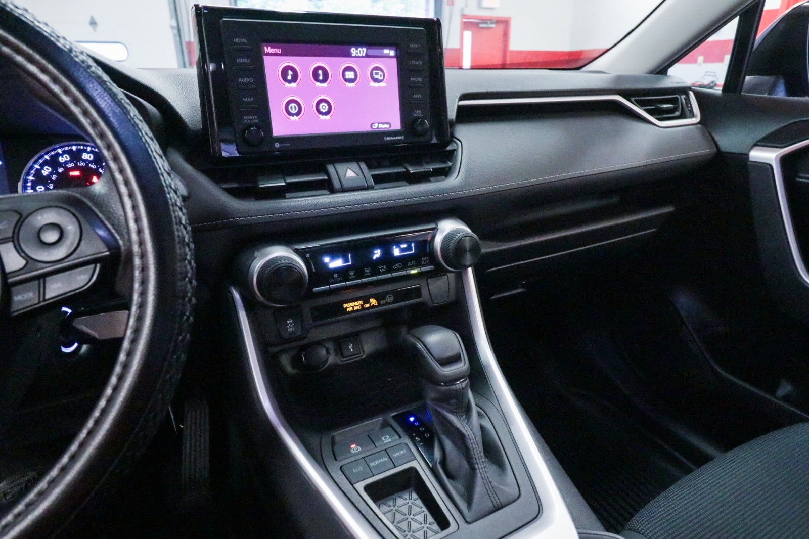 Used Car 2022 Toyota Rav4  Le For Sale Under $30,000 In Austin, Texas