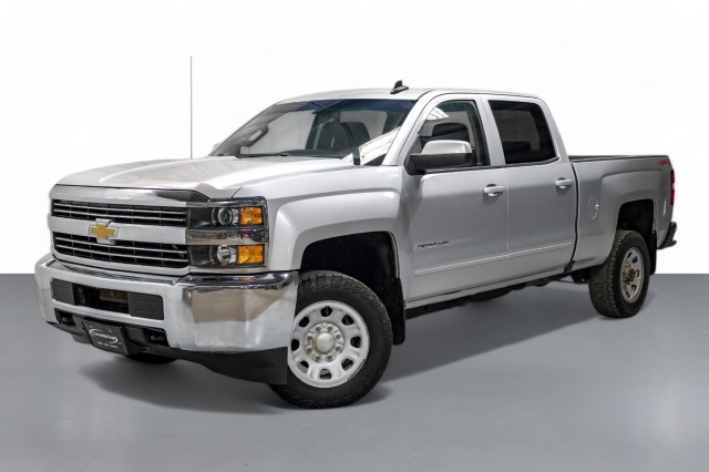 2017 Chevrolet Silverado 2500HD LT 4