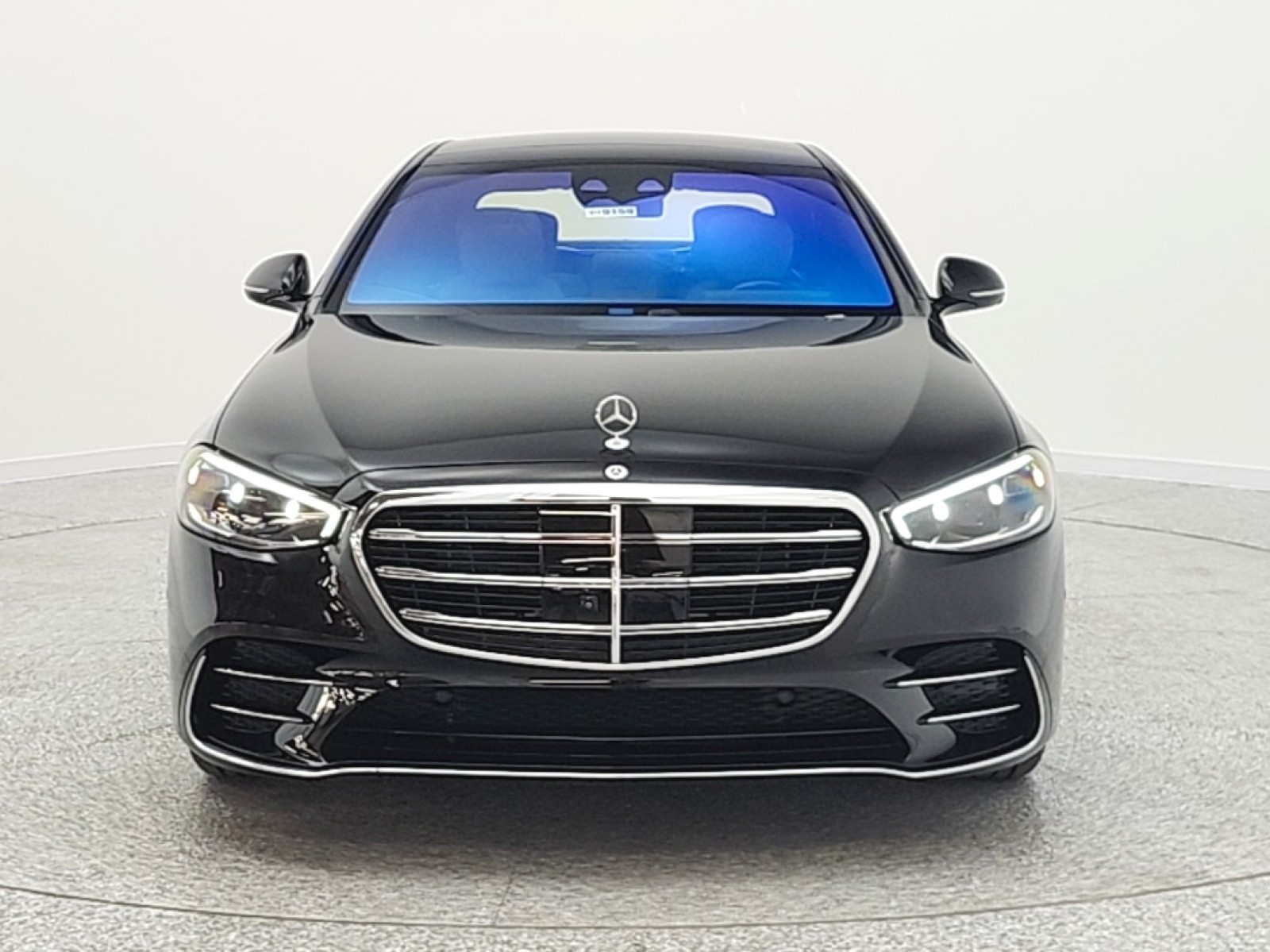 New 2026 Obsidian Black Metallic Mercedes-Benz S 500 image 2