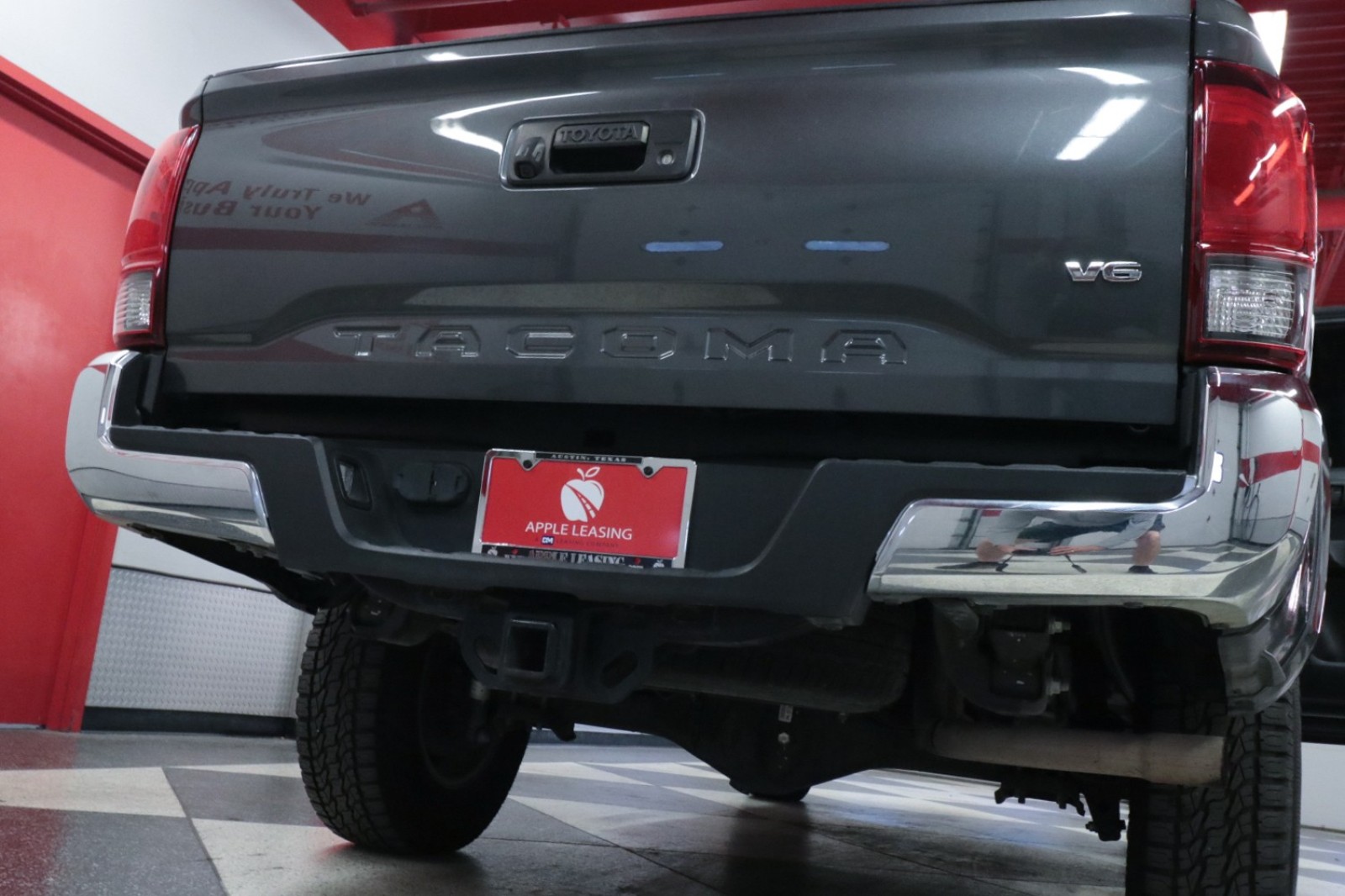 Used Car 2018 Toyota Tacoma  Sr5 For Sale Under $30,000 In Austin, Texas