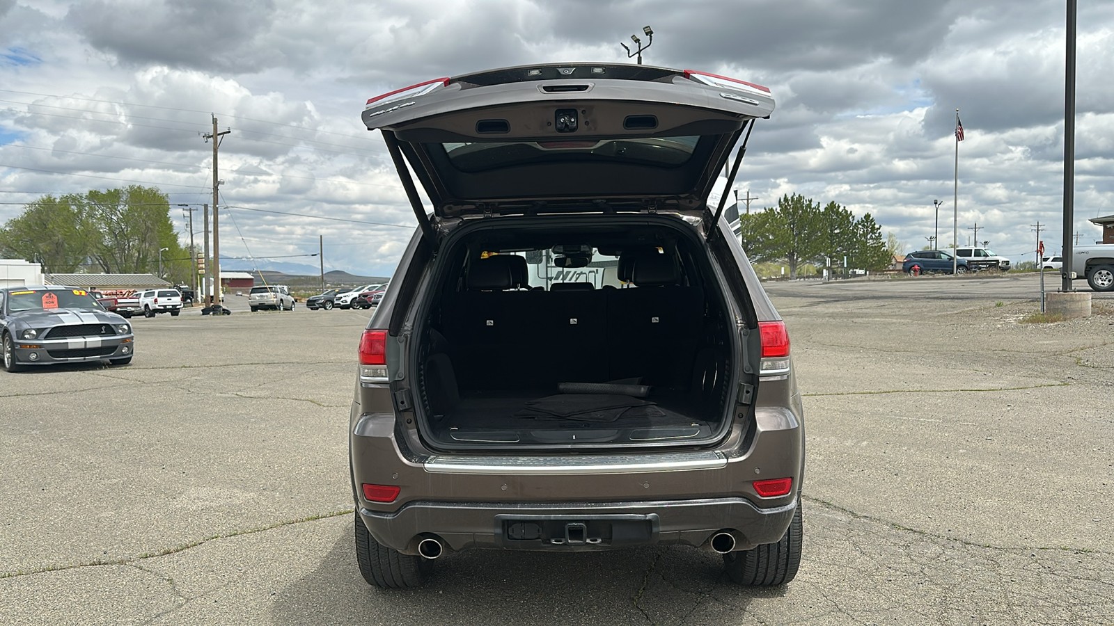 2018 Jeep Grand Cherokee Sterling Edition 11