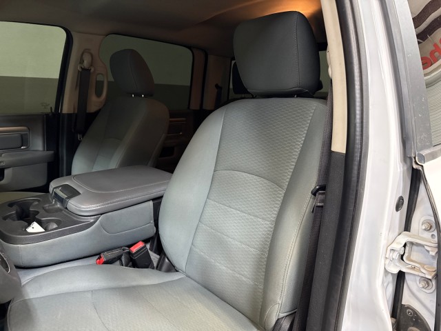 2020 Ram 1500 Classic SLT 4WD 5.7L-V8 in ,