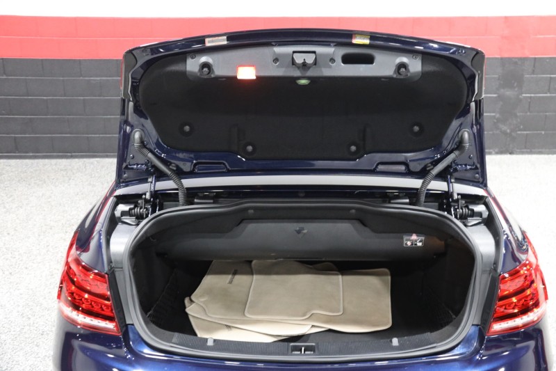 2015 Mercedes-Benz E 400 AMG Sport 2dr Cabriolet in ,