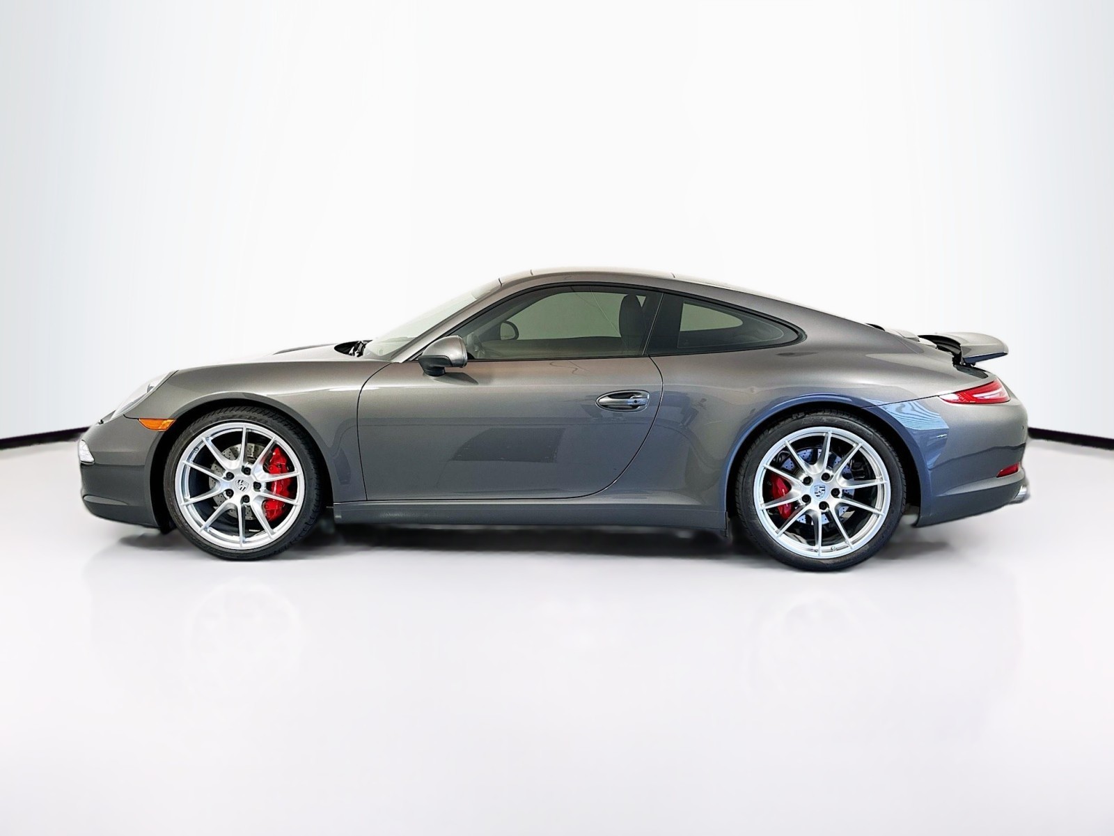 2015 Porsche 911 Carrera S 8