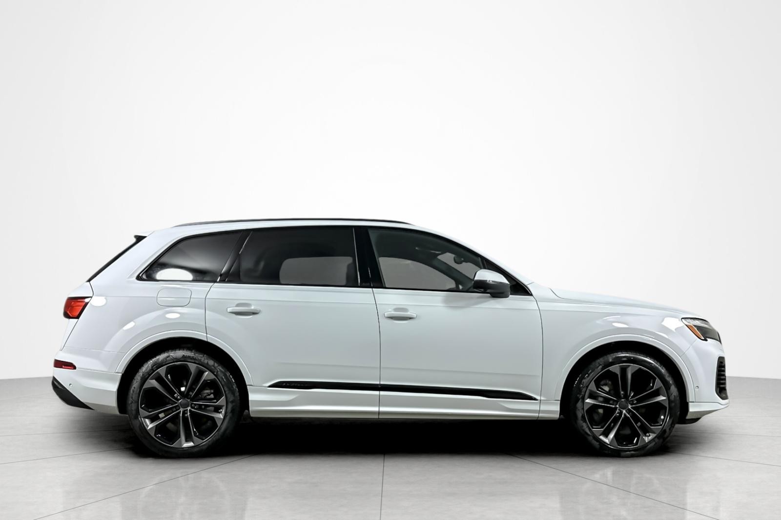 New 2026 Glacier White Metallic Audi Premium Plus 55 quattro image 7