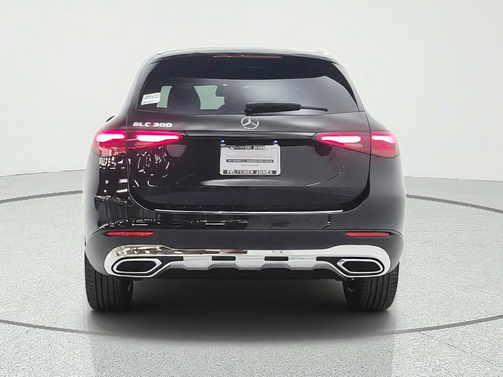 New 2027 Obsidian Black Metallic Mercedes-Benz GLC 300 SUV image 6