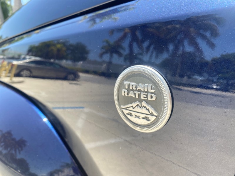 2006 Jeep Liberty 4WD Limited LOW MILES 75,410 in , 