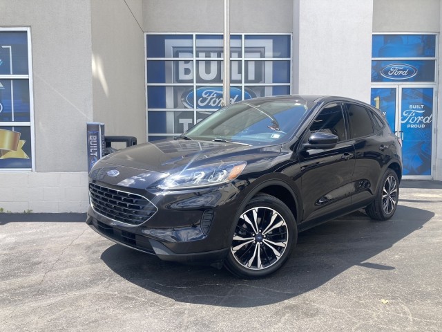 Black 2022 Ford Escape SE AWD SUV / Crossover All-Wheel Drive Automatic
