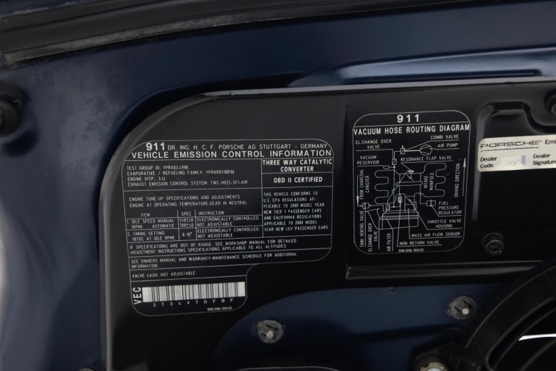 2000 Porsche 911 Carrera Carrera in , 