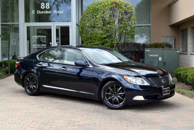 2008 Lexus LS 460 One Owner Navi Mark Levinson Pkg. Intuitive Park Assist Comfort Pkg. Heated Seats MSRP $70,554 2