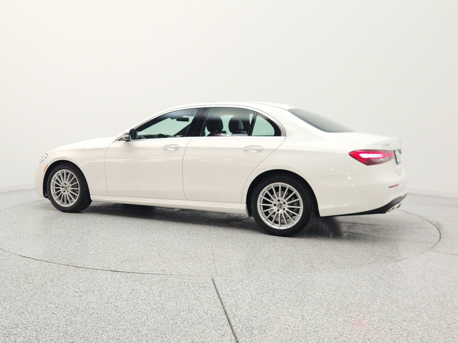 Used 2022 Polar White Mercedes-Benz E 350 RWD Sedan image 8