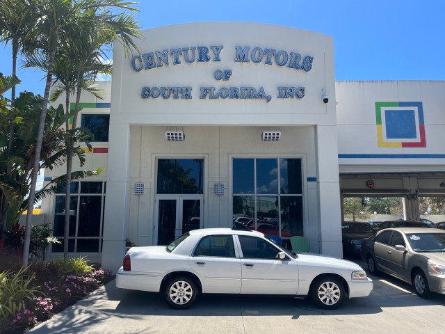 2006  Grand Marquis LS Premium LOW MILES 67,595 in , 