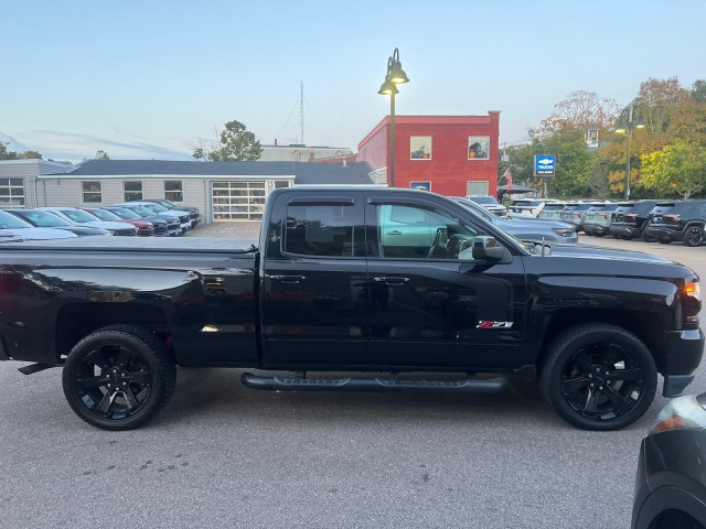 2017 Chevrolet Silverado 1500 LT 4