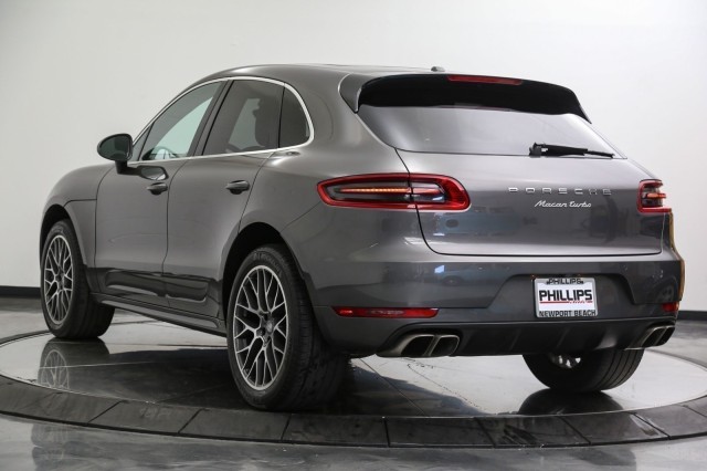 2015 Porsche Macan Turbo 4