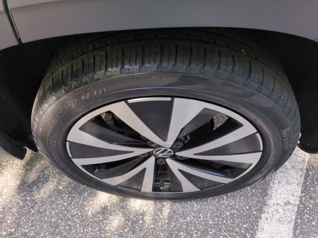 VolkswagenTaos11