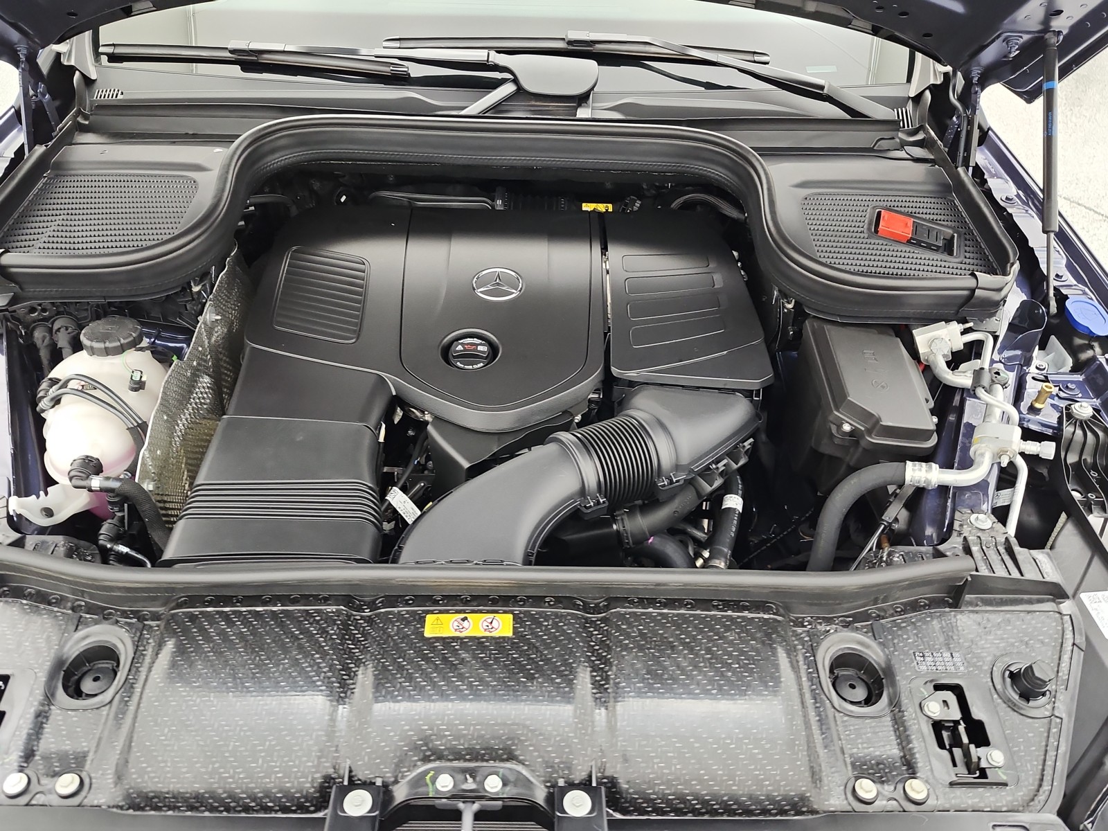 New 2026 Twilight Blue Metallic Mercedes-Benz GLE 350 image 13