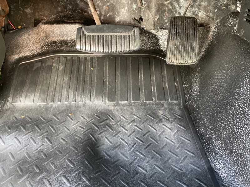 2005 Ford F-150 PU STX LOW MILES 18,931 in , 