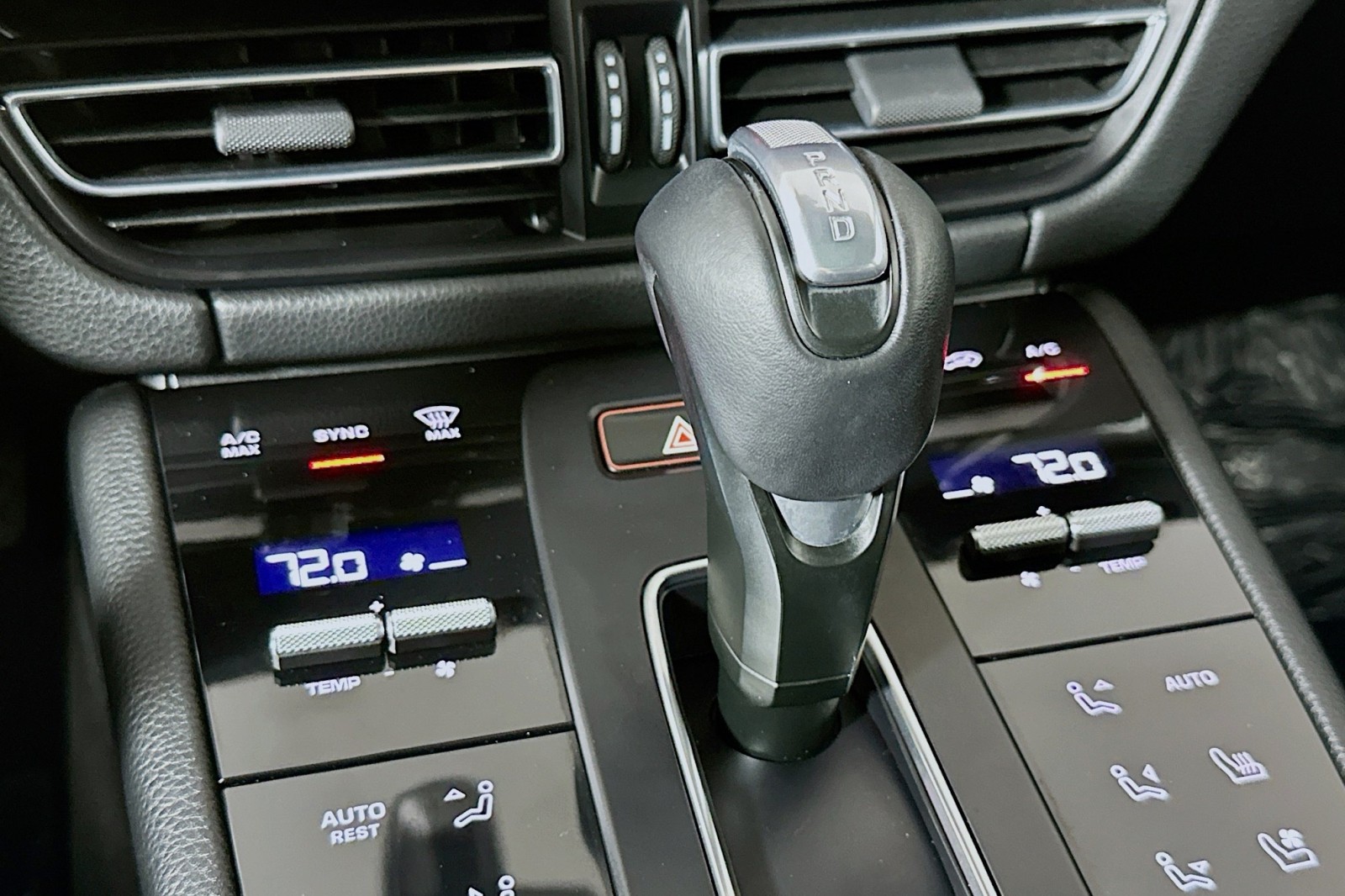 Used 2023 Volcano Grey Metallic Porsche S image 7