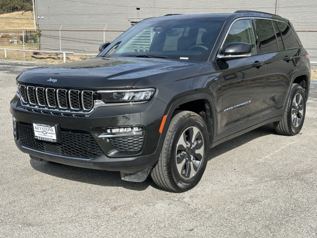 2024 Jeep Grand Cherokee 4xe  6