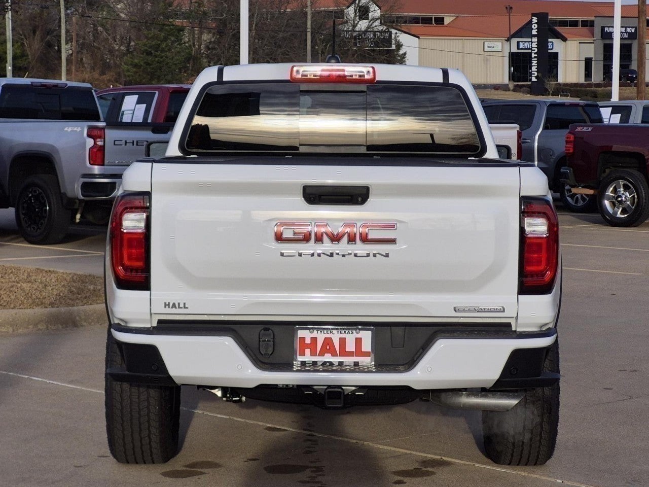 View vehicle photo 4
