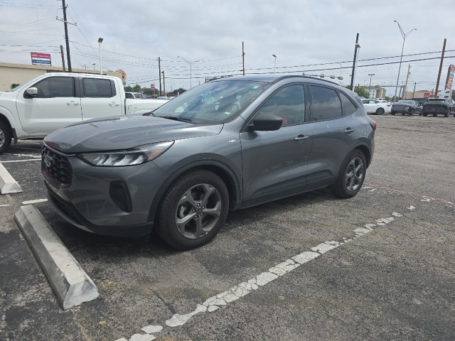 Carbonized Gray Metallic 2025 Ford Escape ST-Line FWD SUV / Crossover Front-Wheel Drive Automatic