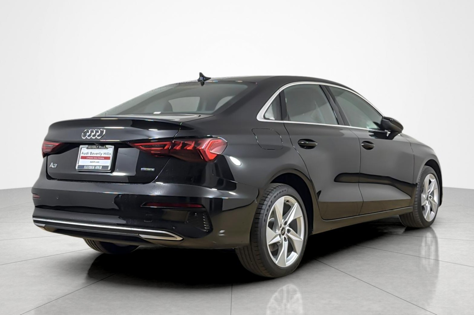 Used 2023 Mythos Black Metallic Audi Premium Plus 40 TFSI quattro image 5