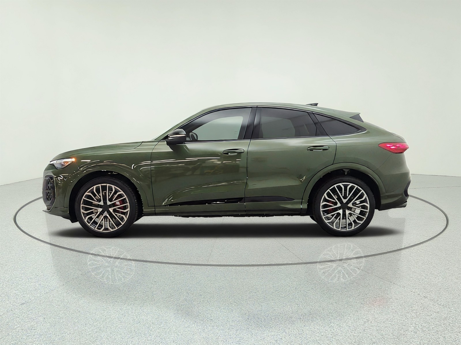 New 2026 District Green Metallic Audi Premium Plus 3.0 TFSI quattro image 8