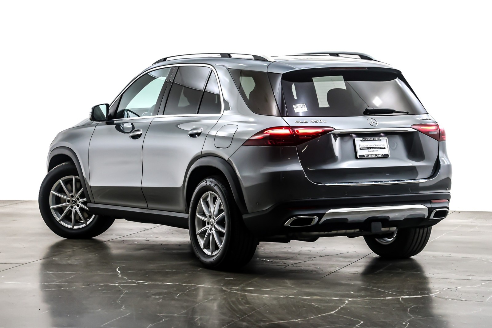 New 2025 Selenite Grey Metallic Mercedes-Benz GLE 450e image 12