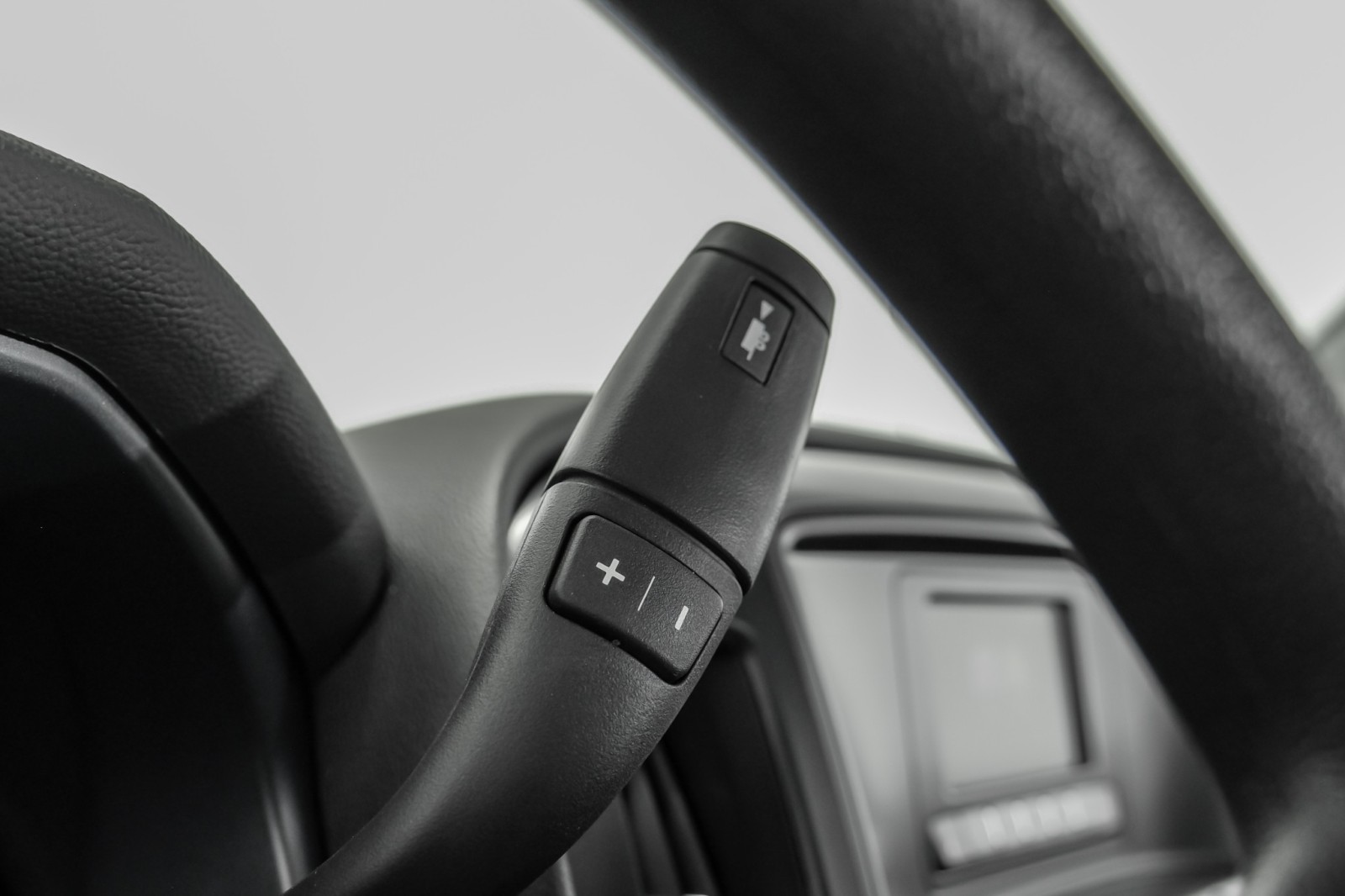 2017 GMC Sierra 1500 REGULAR CAB AUTOMATIC CRUISE CONTROL STEERING WHEE 17