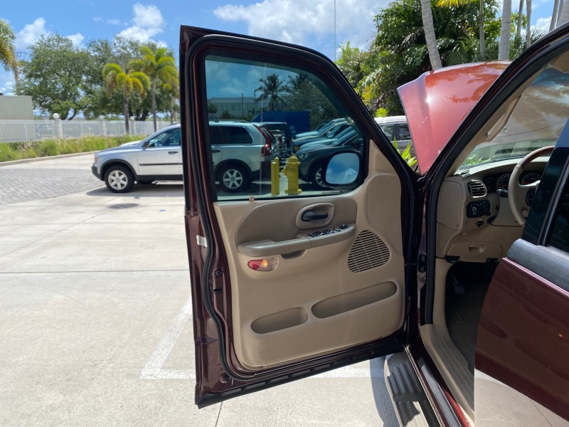2002 Ford F-150 CREW CAB King Ranch LOW MILES 56,886 in , 
