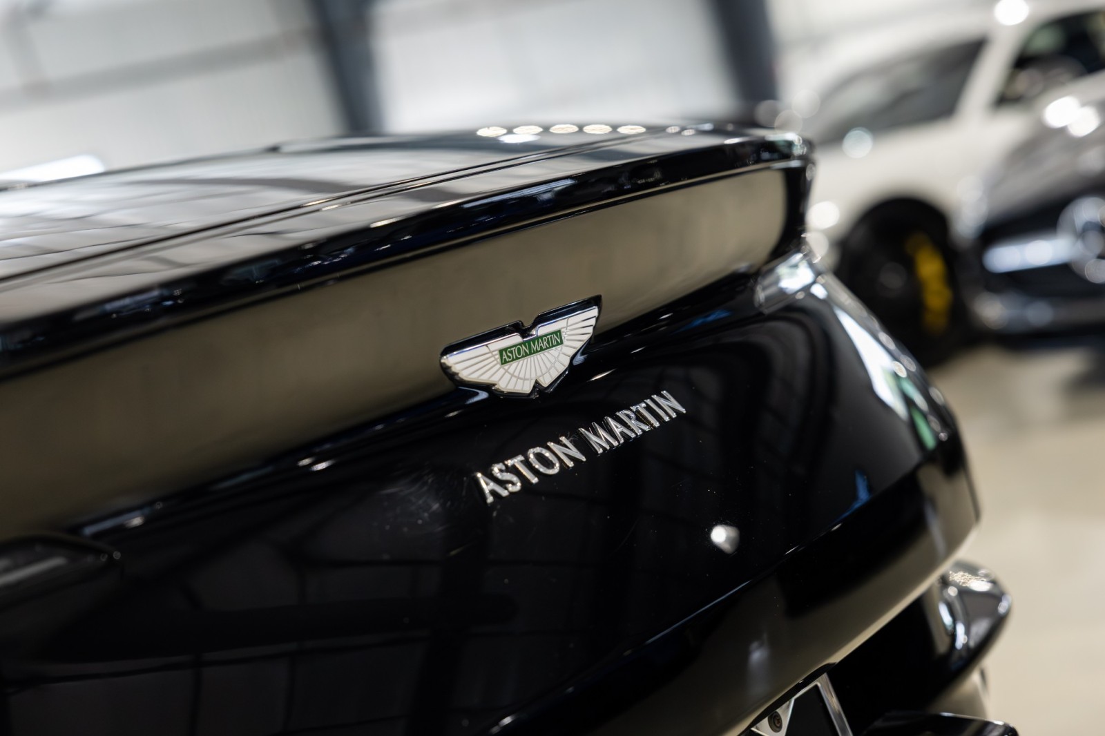 Used Car 2021 Aston Martin Db11  Shadow Edition For Sale Under $120,000 In Boerne, Texas