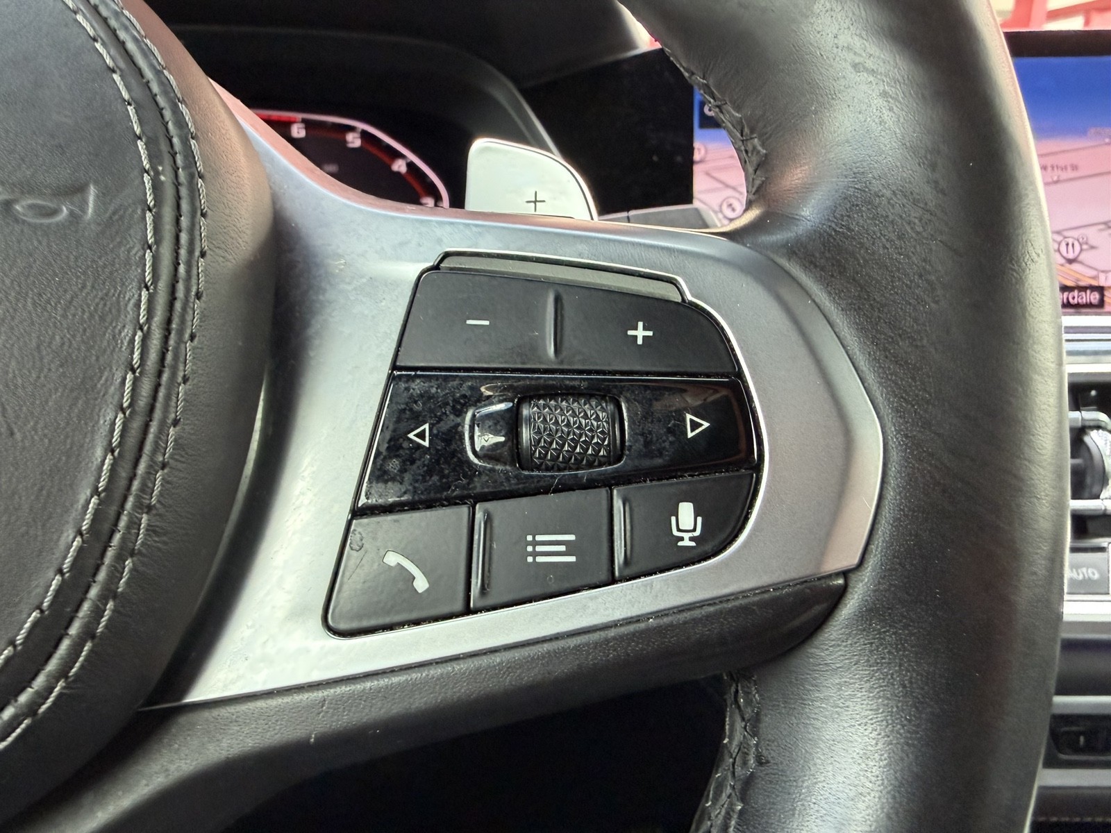 2020 BMW X7 - $33,988