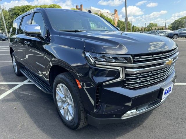 2023 Chevrolet Suburban Premier 7