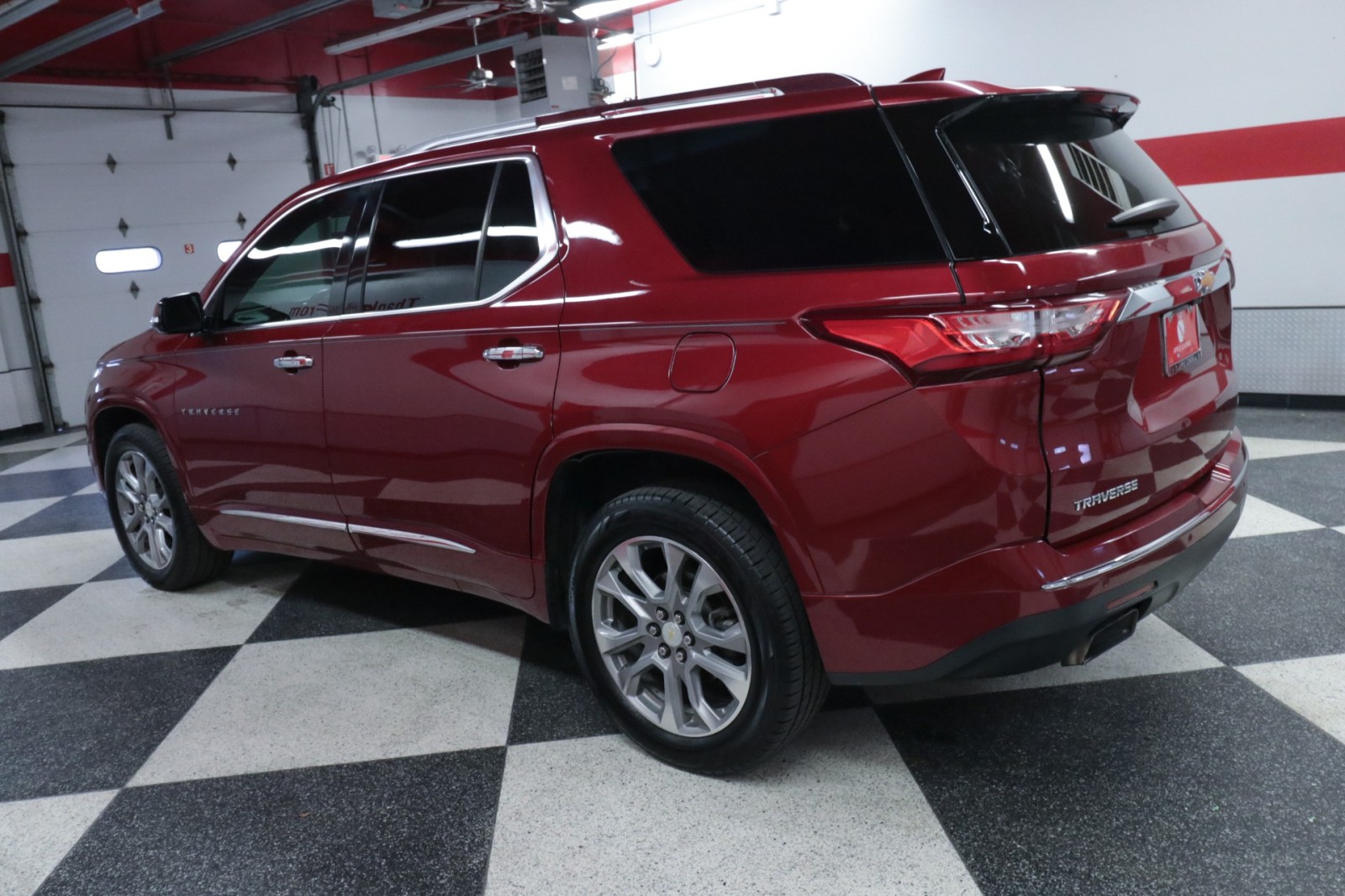 Used Car 2018 Chevrolet Traverse  Premier For Sale Under $20,000 In Austin, Texas