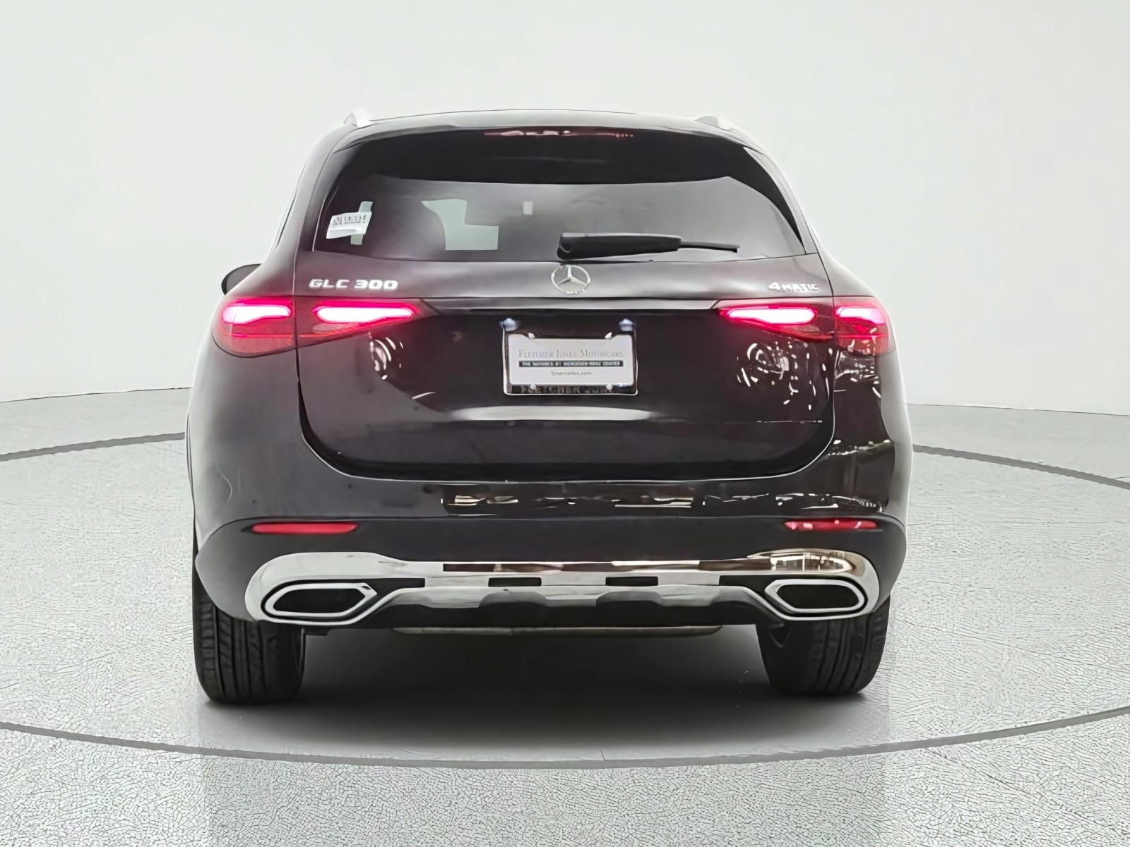 New 2027 Graphite Grey Metallic Mercedes-Benz GLC 300 4MATIC® SUV image 6