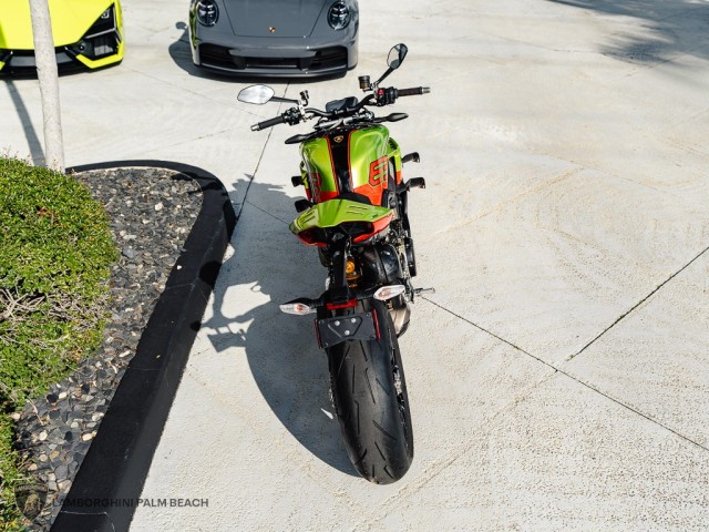 Ducati STREETFIGHTER