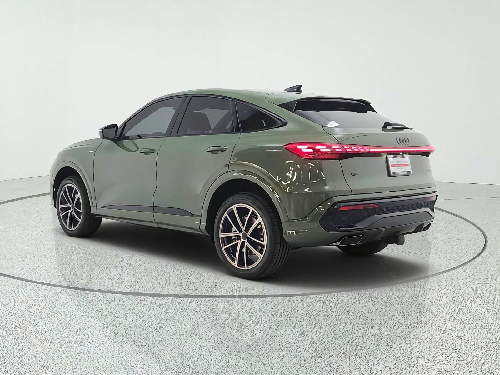 New 2026 District Green Metallic Audi Premium Plus 2.0 TFSI quattro image 7
