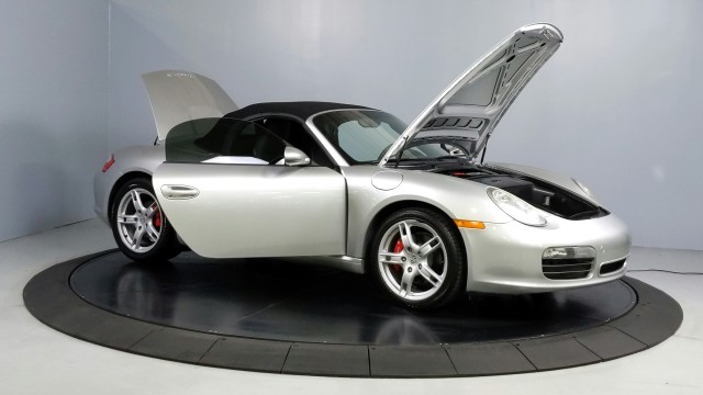 2005 Porsche Boxster S 16