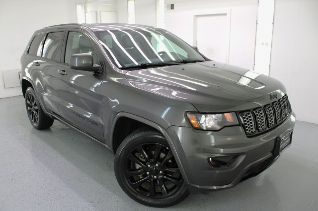 Used Car 2019 Jeep Grand Cherokee  Upland For Sale Under $20,000 In Austin, Texas
