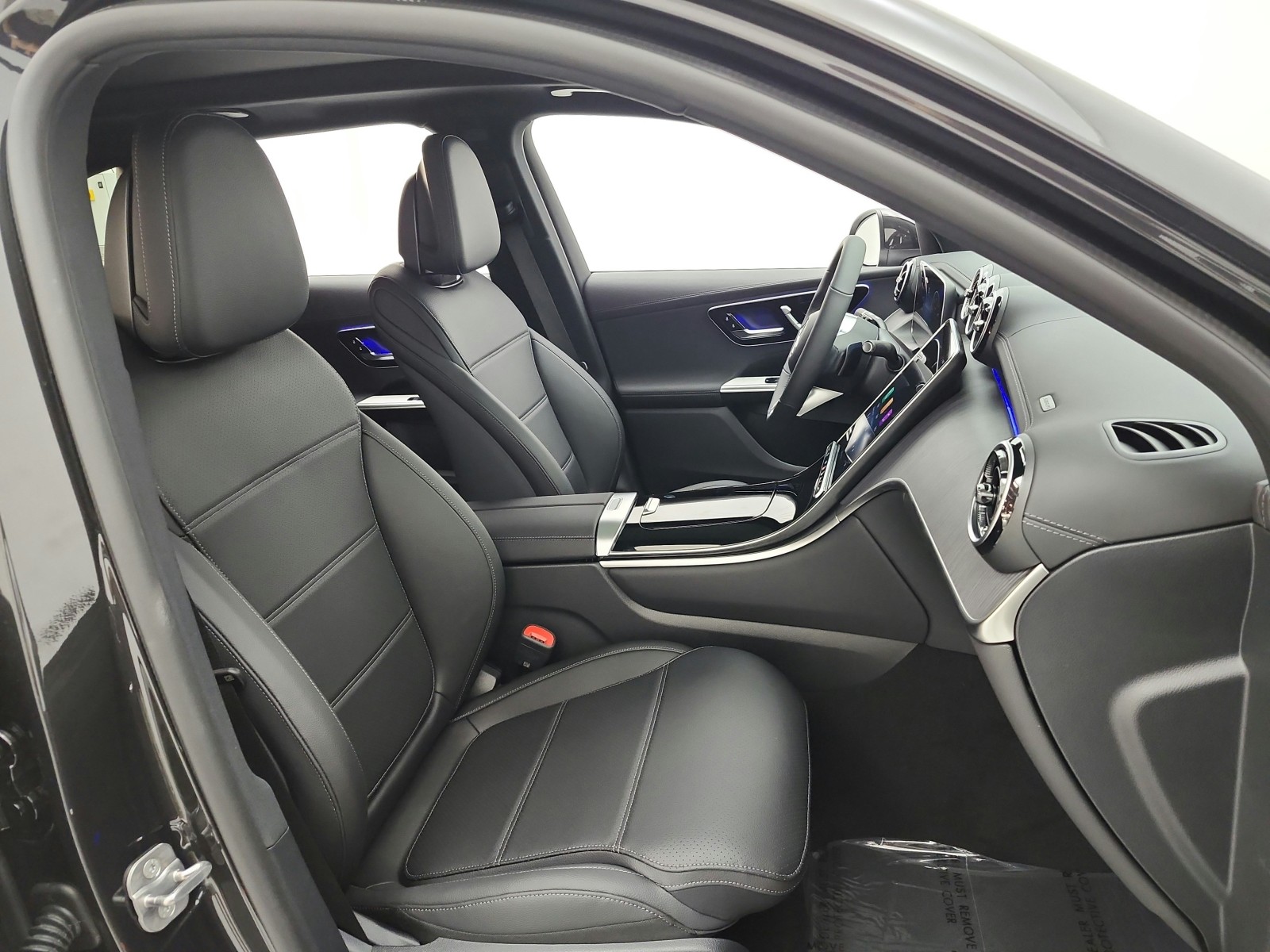 New 2027 Graphite Grey Metallic Mercedes-Benz GLC 300 4MATIC® SUV image 14