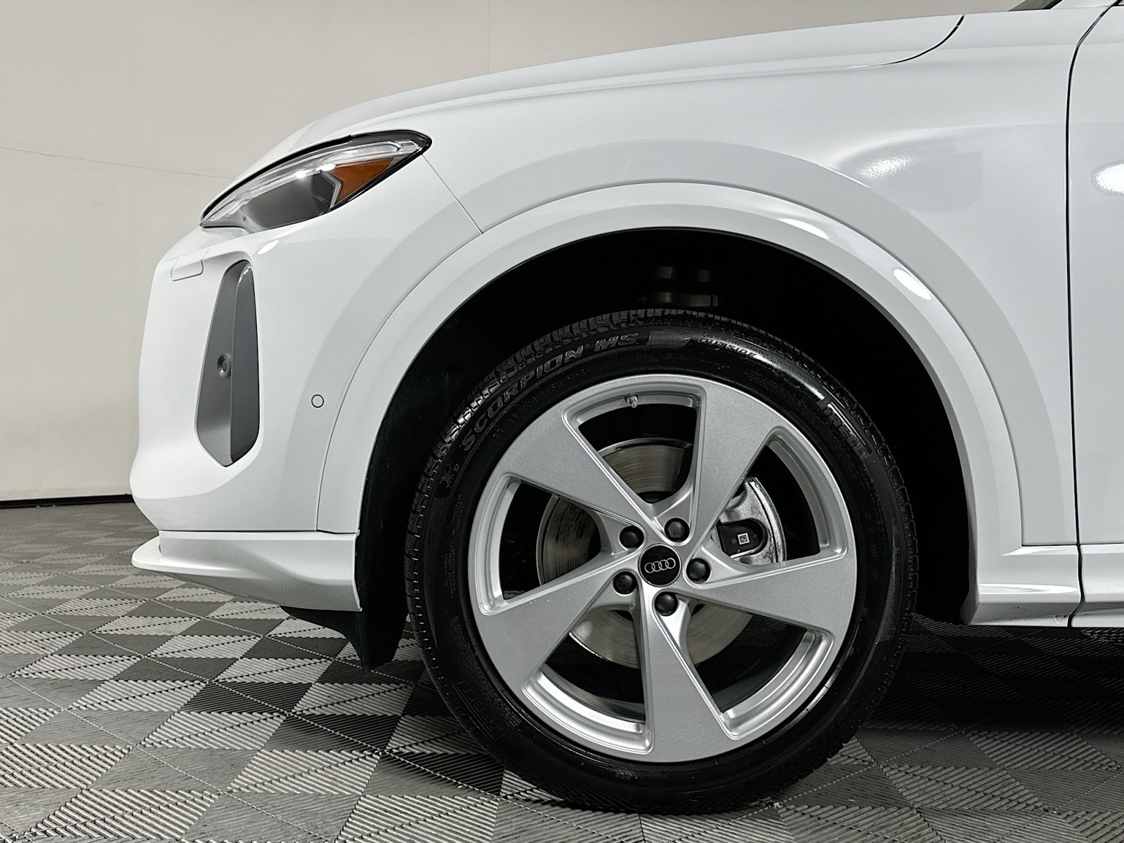 Used 2025 Glacier White Metallic Audi Premium Plus image 12