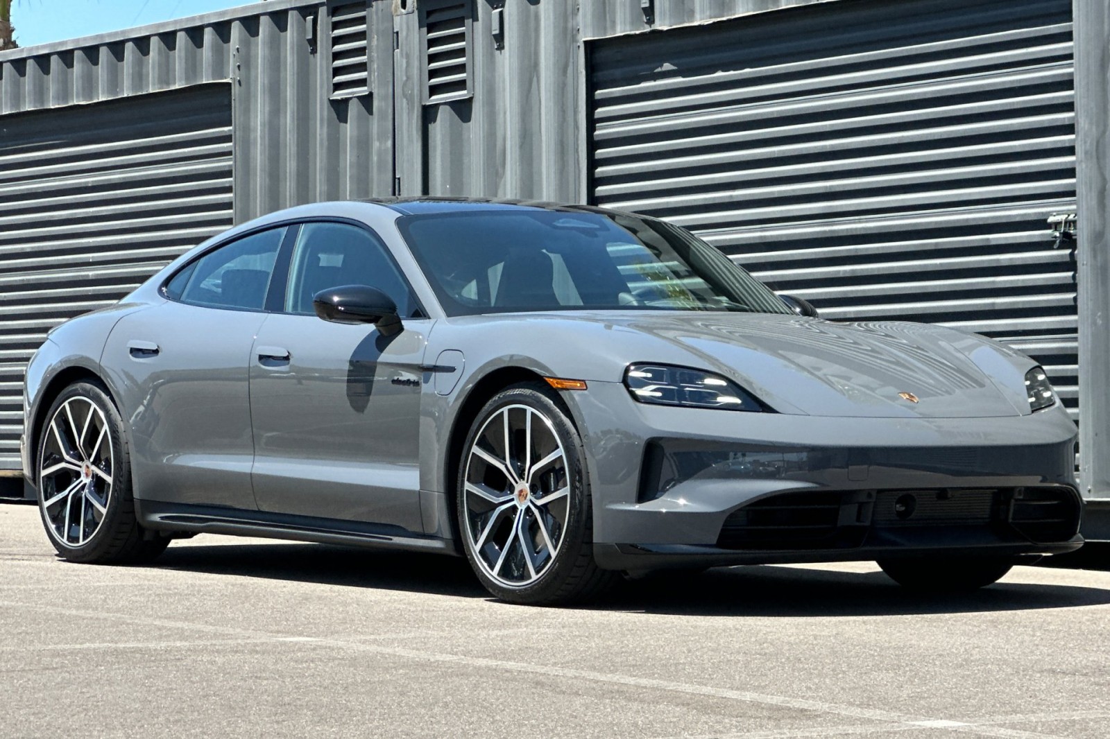 New 2026 Slate Grey Neo Porsche Black Edition image 10