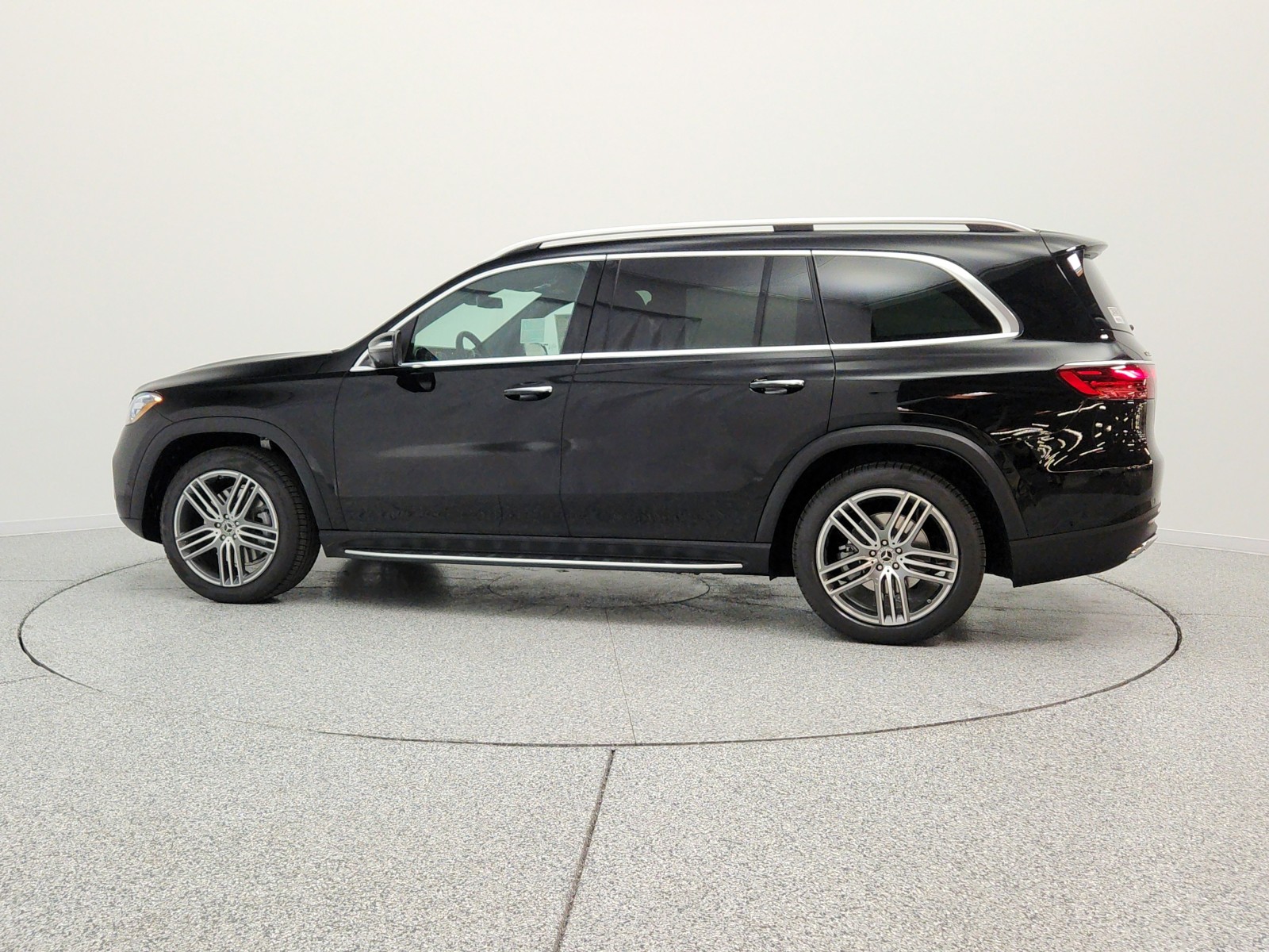 New 2026 Black Mercedes-Benz GLS 450 4MATIC® SUV image 8