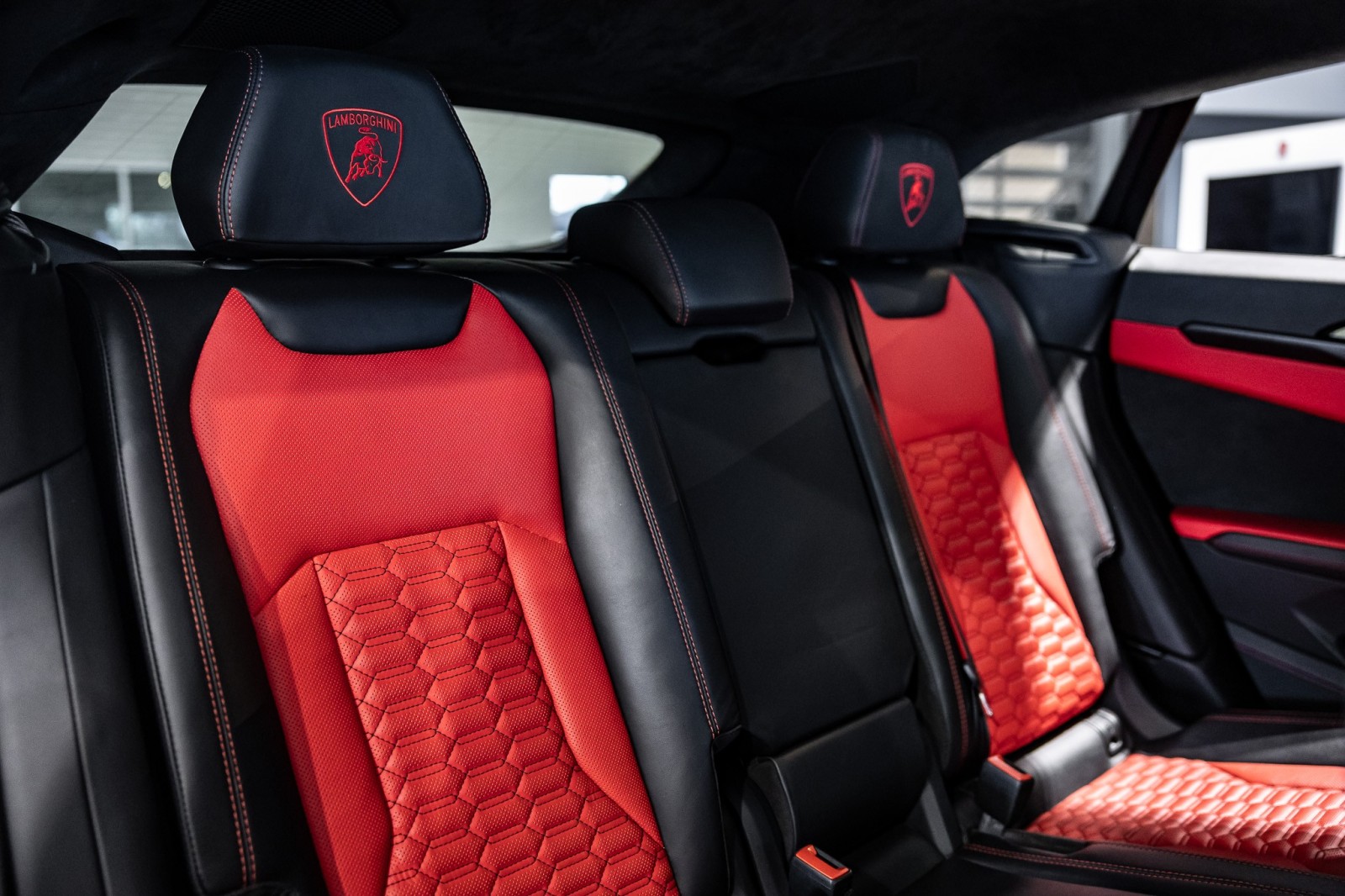 Used Car 2022 Lamborghini Urus  For Sale Under $200,000 In Boerne, Texas