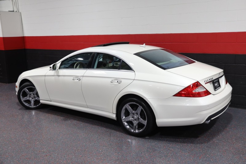 2010 Mercedes-Benz CLS550 AMG Sport 4dr Sedan in , 