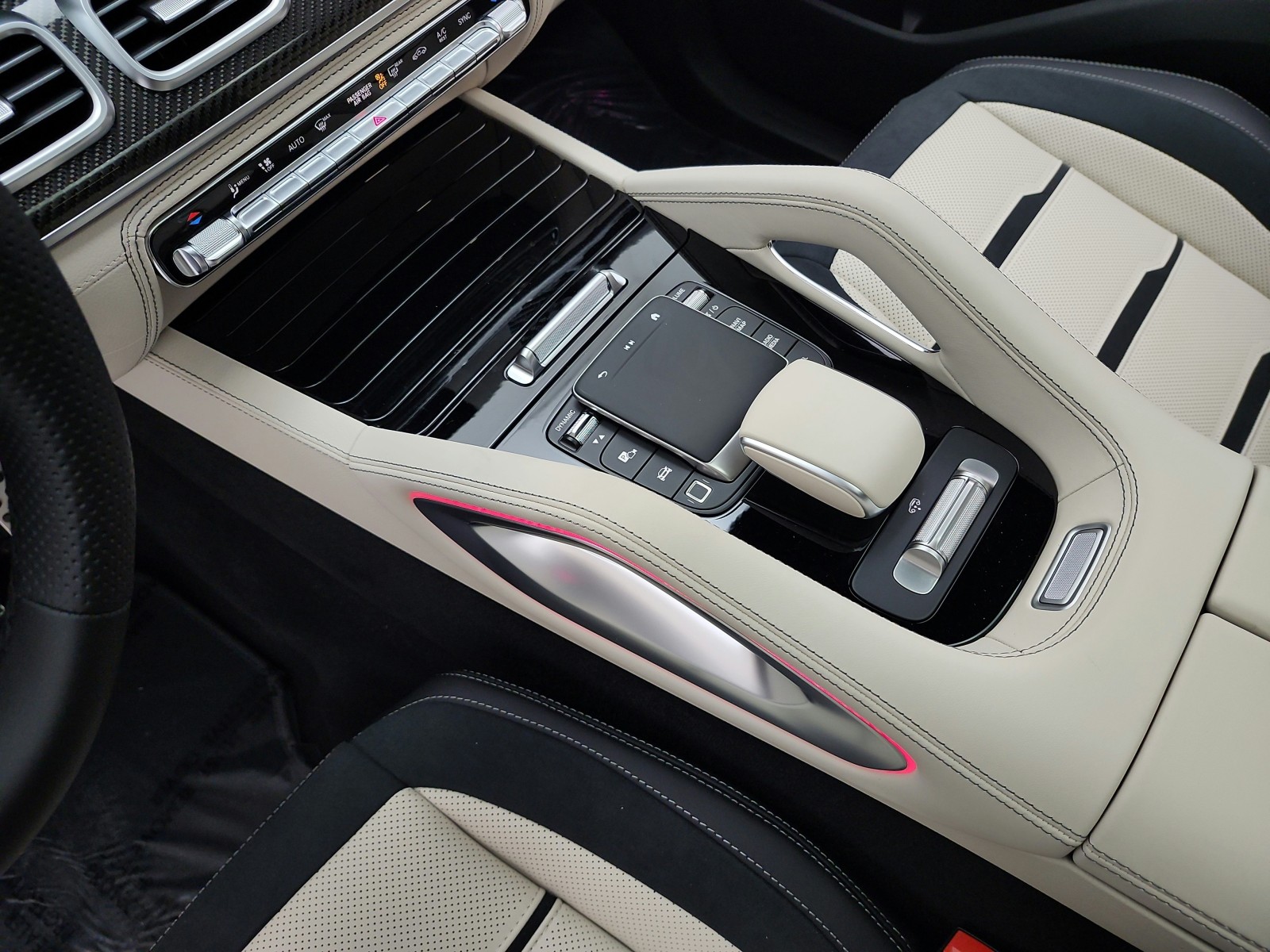 New 2026 MANUFAKTUR Alpine Grey Mercedes-Benz AMG® GLE 53 4MATIC+ Coupe image 9
